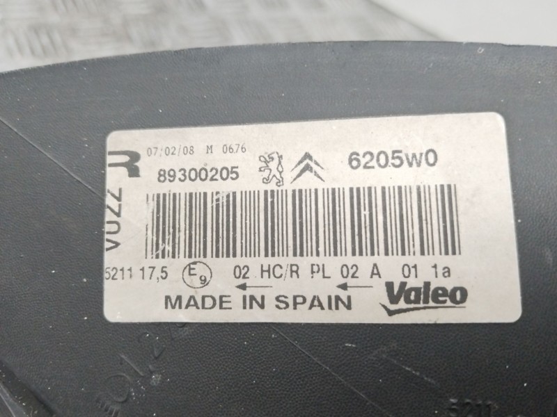 Recambio de faro derecho para citroën xsara picasso (n68) 2.0 hdi referencia OEM IAM 89300205  