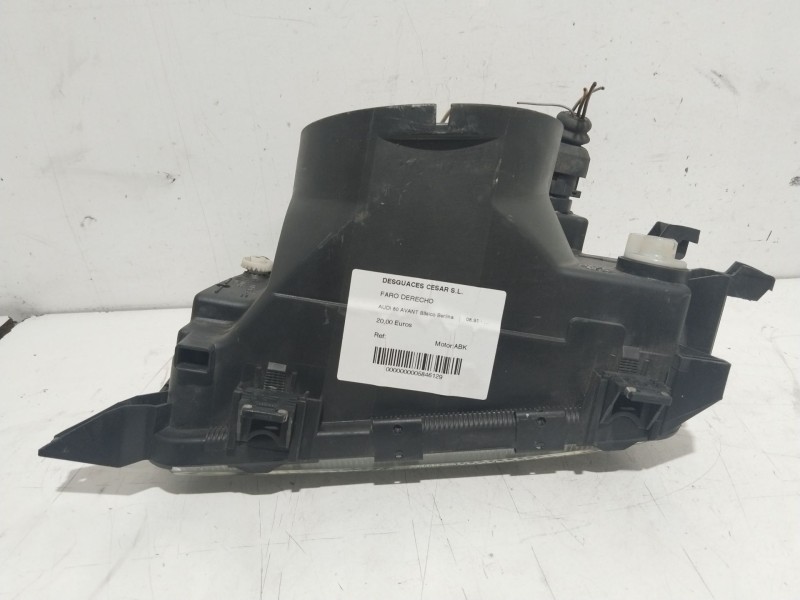 Recambio de faro derecho para audi 80 avant básico berlina referencia OEM IAM   