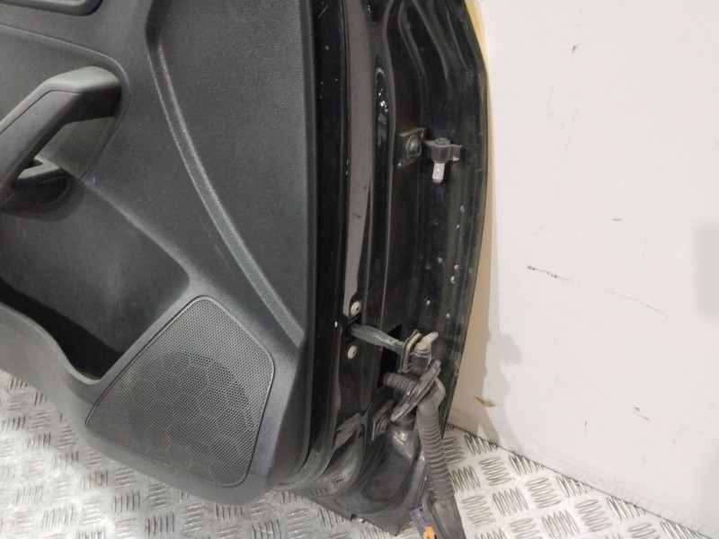 Recambio de puerta delantera izquierda para seat toledo iv (kg3) 1.6 tdi referencia OEM IAM 5JA831051C  AMARILLO