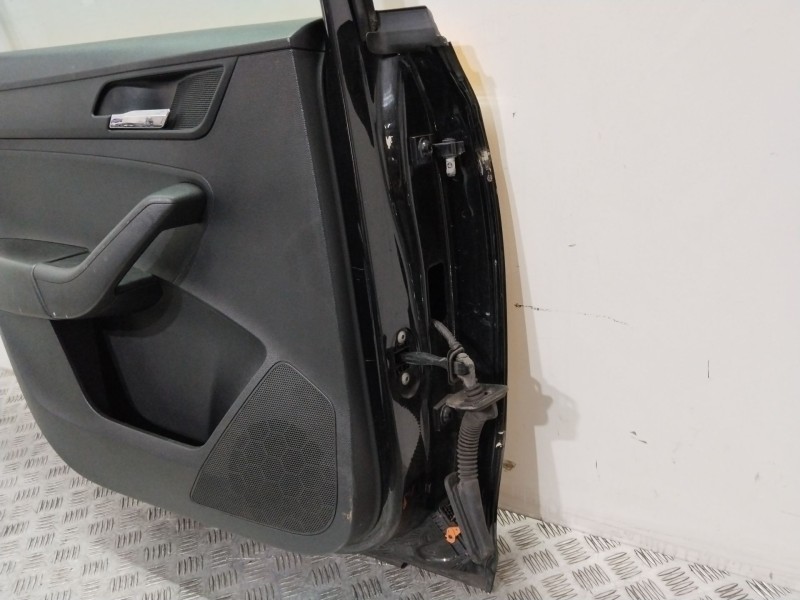 Recambio de puerta trasera izquierda para seat toledo iv (kg3) 1.6 tdi referencia OEM IAM 5JA833051C  AMARILLO