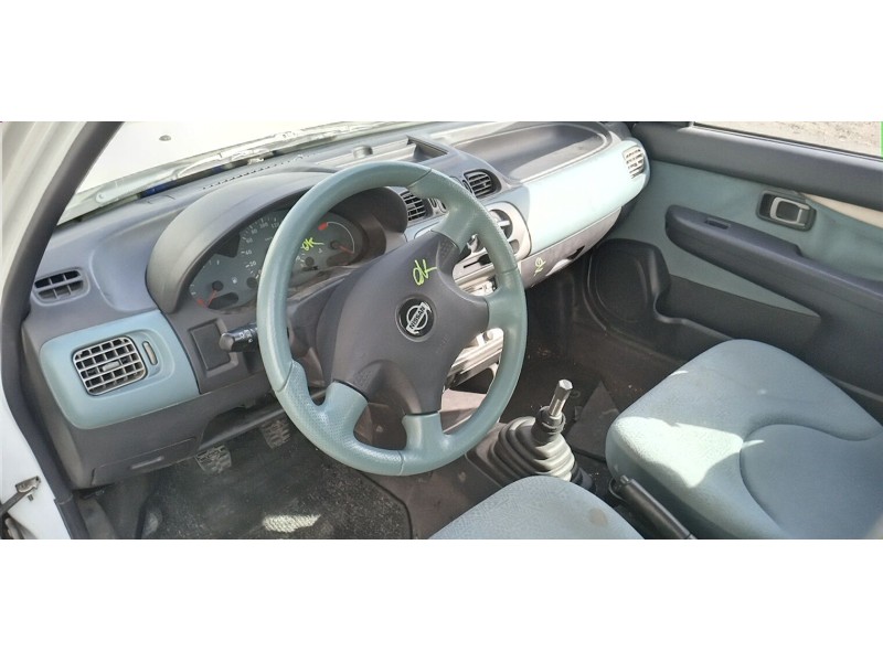 nissan micra ii (k11) del año 2002 nissan micra ii (k11) del año 2002