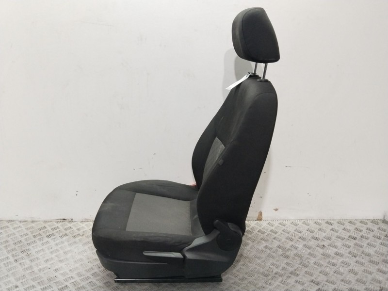 Recambio de asiento delantero izquierdo para seat toledo iv (kg3) 1.6 tdi referencia OEM IAM 6RA88105D  