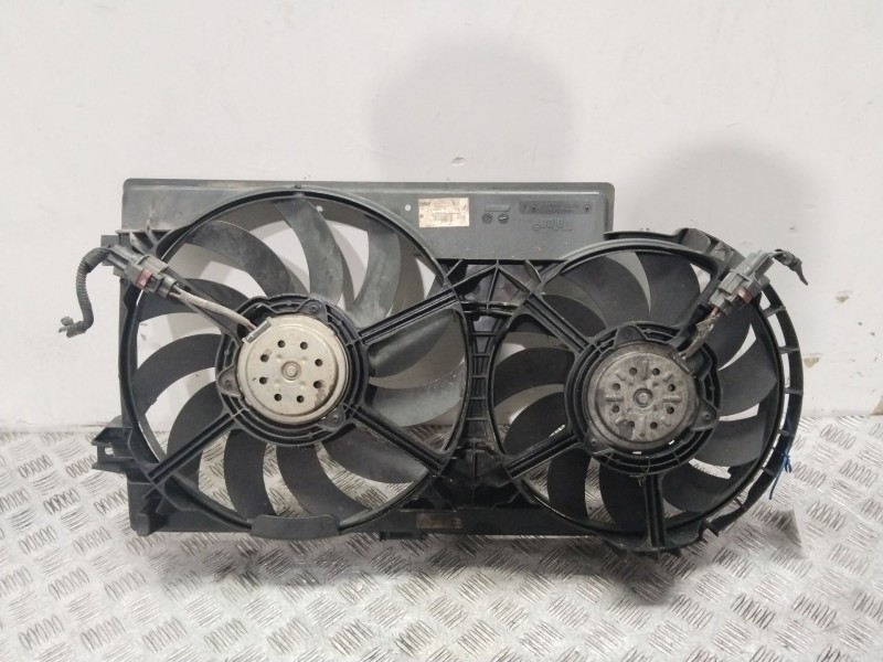 Recambio de electroventilador para chrysler voyager iv (rg, rs) 2.5 crd referencia OEM IAM 04809413AF  
