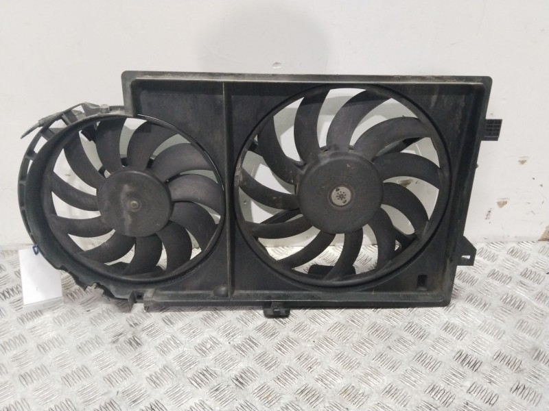 Recambio de electroventilador para chrysler voyager iv (rg, rs) 2.5 crd referencia OEM IAM 04809413AF  