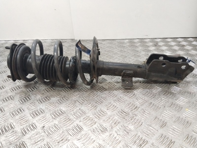 Recambio de amortiguador delantero derecho para dodge caliber s referencia OEM IAM 5105782AB  