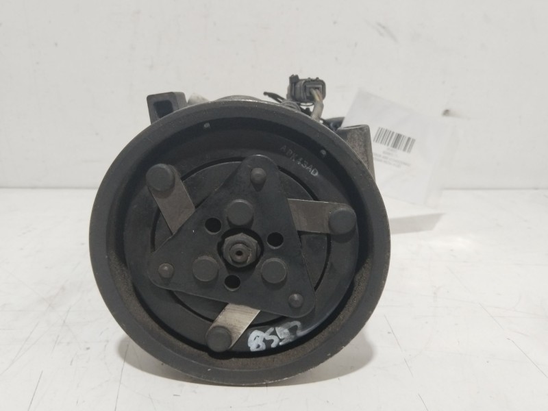 Recambio de compresor aire acondicionado para nissan micra (k12e) acenta referencia OEM IAM 8200651251  