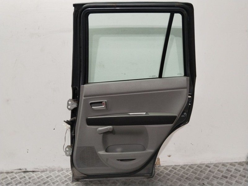 Recambio de puerta trasera derecha para mazda 2 (dy) 1.4 cd referencia OEM IAM DD1072020G  GRIS