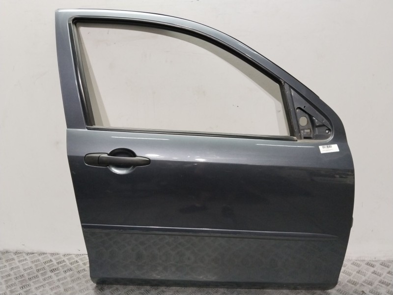Recambio de puerta delantera derecha para mazda 2 (dy) 1.4 cd referencia OEM IAM DD1058020G  GRIS
