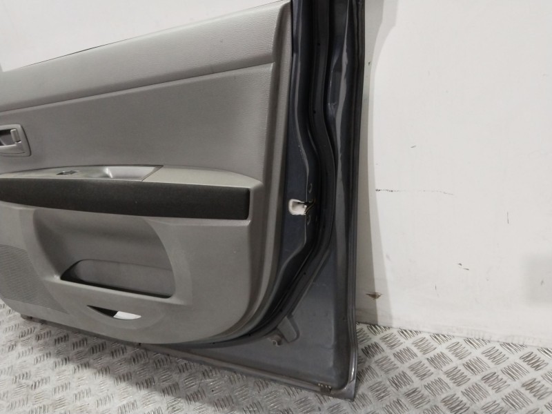 Recambio de puerta delantera derecha para mazda 2 (dy) 1.4 cd referencia OEM IAM DD1058020G  GRIS