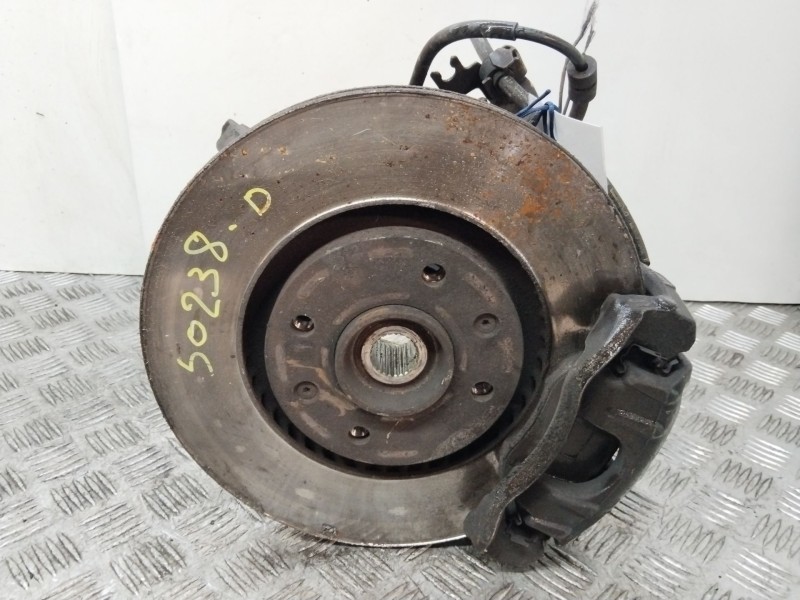 Recambio de mangueta delantera derecha para citroën xsara (n1) 2.0 16v referencia OEM IAM 364654  