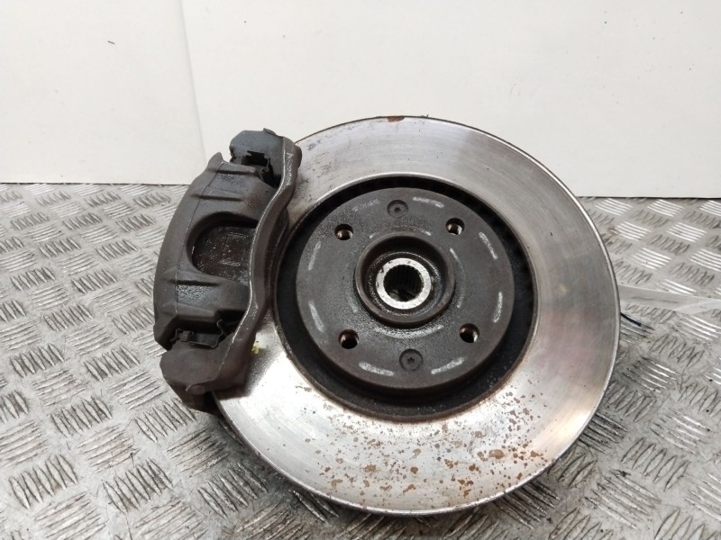 Recambio de mangueta delantera izquierda para citroën xsara (n1) 2.0 16v referencia OEM IAM 364654   Recambio de mangueta delantera izquierda para citroën xsara (n1) 2.0 16v referencia OEM IAM 364654