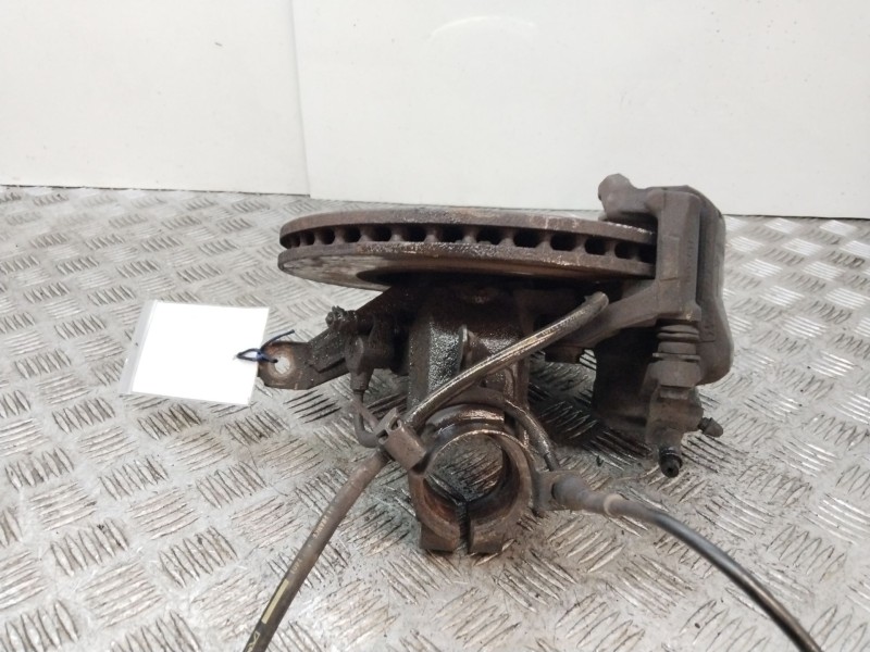 Recambio de mangueta delantera izquierda para citroën xsara (n1) 2.0 16v referencia OEM IAM 364654   Recambio de mangueta delantera izquierda para citroën xsara (n1) 2.0 16v referencia OEM IAM 364654