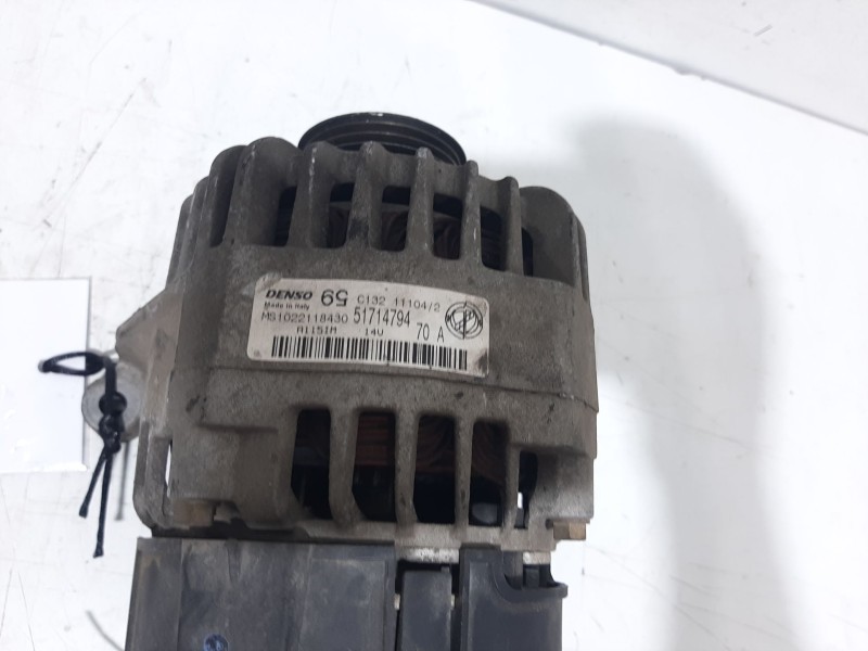 Recambio de alternador para fiat grande punto (199) 1.4 8v dynamic referencia OEM IAM 0071795808  