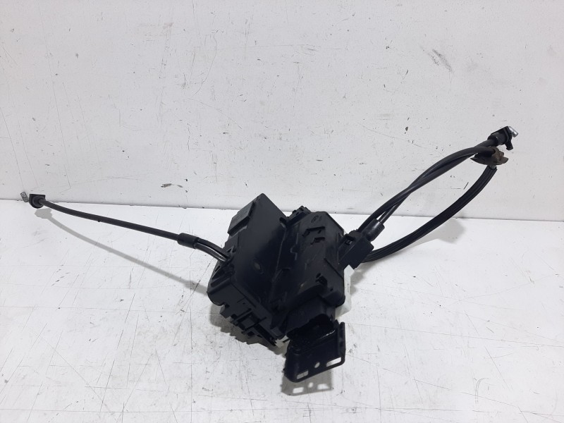 Recambio de cerradura puerta delantera derecha para peugeot 207 confort referencia OEM IAM 24094158  