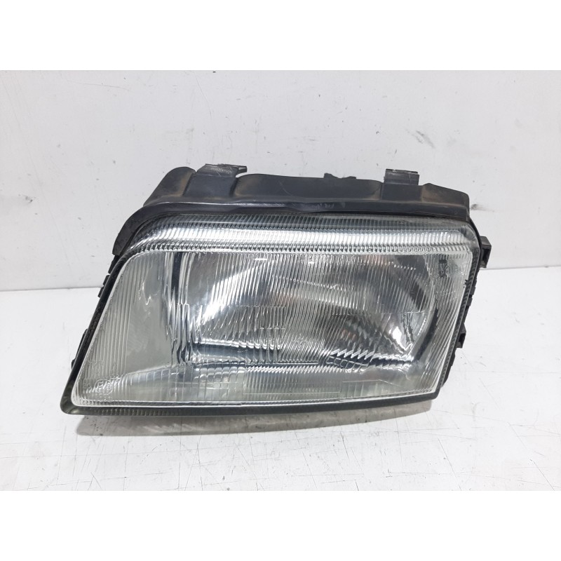 Recambio de faro izquierdo para audi a4 berlina (b5) 1.8 referencia OEM IAM 8D0941029  