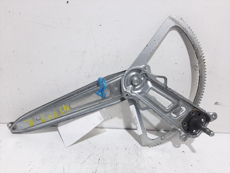 Recambio de elevalunas trasero derecho para opel zafira a club referencia OEM IAM 90579504  