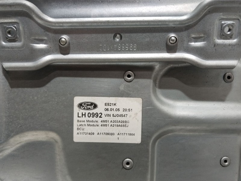 Recambio de elevalunas delantero izquierdo para ford focus berlina (cap) ghia referencia OEM IAM 4M51A045H17A  4M51A203A29BG
