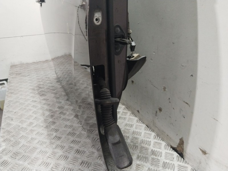 Recambio de puerta delantera izquierda para opel insignia berlina cosmo referencia OEM IAM 13274118  GRANATE Recambio de puerta delantera izquierda para opel insignia berlina cosmo referencia OEM IAM 13274118  GRANATE