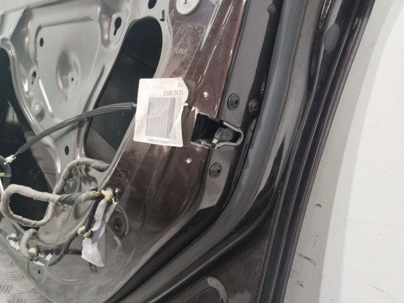 Recambio de puerta delantera izquierda para opel insignia berlina cosmo referencia OEM IAM 13274118  GRANATE Recambio de puerta delantera izquierda para opel insignia berlina cosmo referencia OEM IAM 13274118  GRANATE