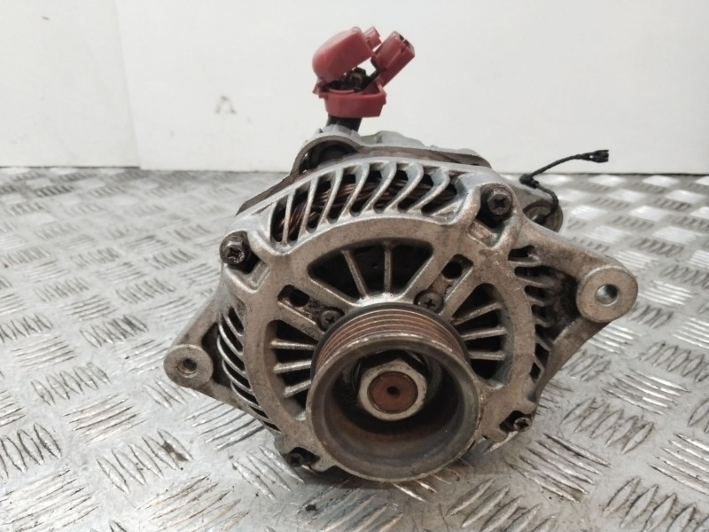 Recambio de alternador para subaru legacy familiar/outback b13 (bp) 2.5i outback referencia OEM IAM 23700AA521  