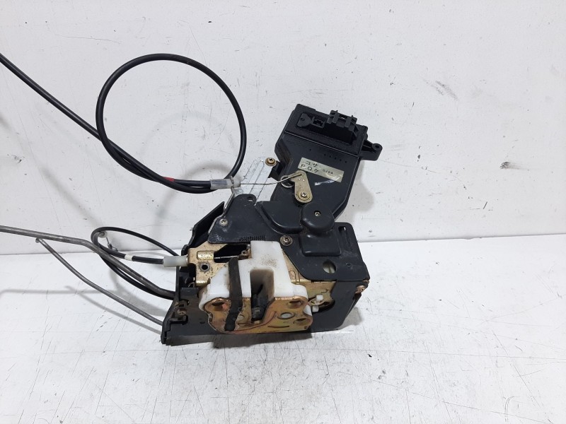 Recambio de cerradura puerta delantera izquierda para volvo 850 (854) 2.5 tdi referencia OEM IAM A93SPLL  