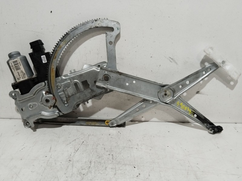 Recambio de elevalunas delantero derecho para opel combo (corsa c) familiar referencia OEM IAM 13173070  
