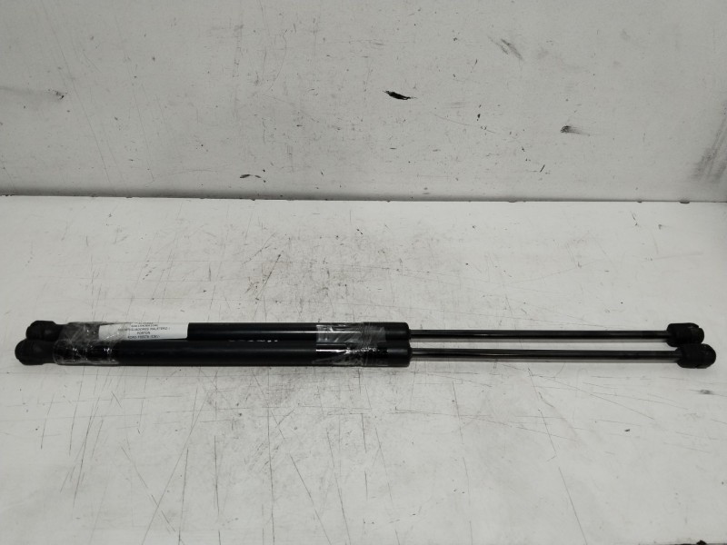 Recambio de amortiguadores maletero / porton para ford fiesta (cb1) ghia referencia OEM IAM 8A61A406A10AC  