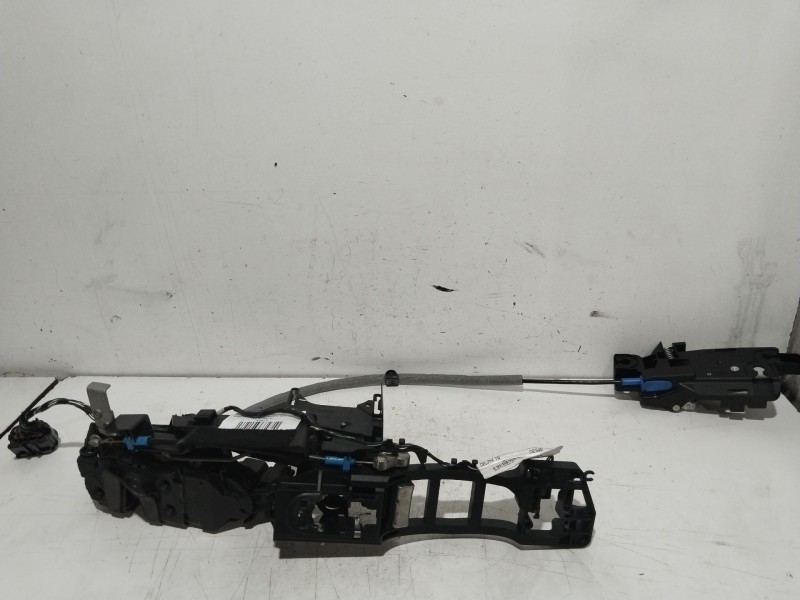 Recambio de cerradura puerta delantera izquierda para ford mondeo ber. (ca2) ghia referencia OEM IAM 7S7AA21813DC  