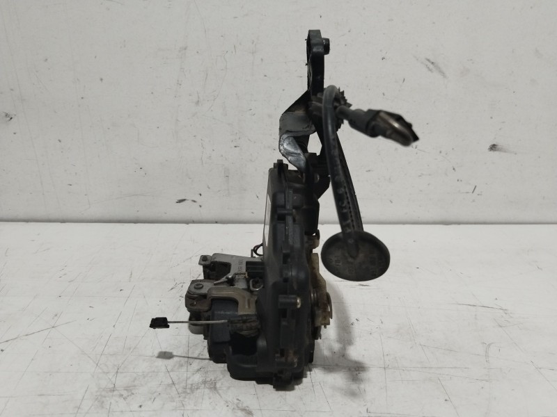 Recambio de cerradura puerta trasera izquierda para volkswagen passat berlina (3b3) advance referencia OEM IAM   