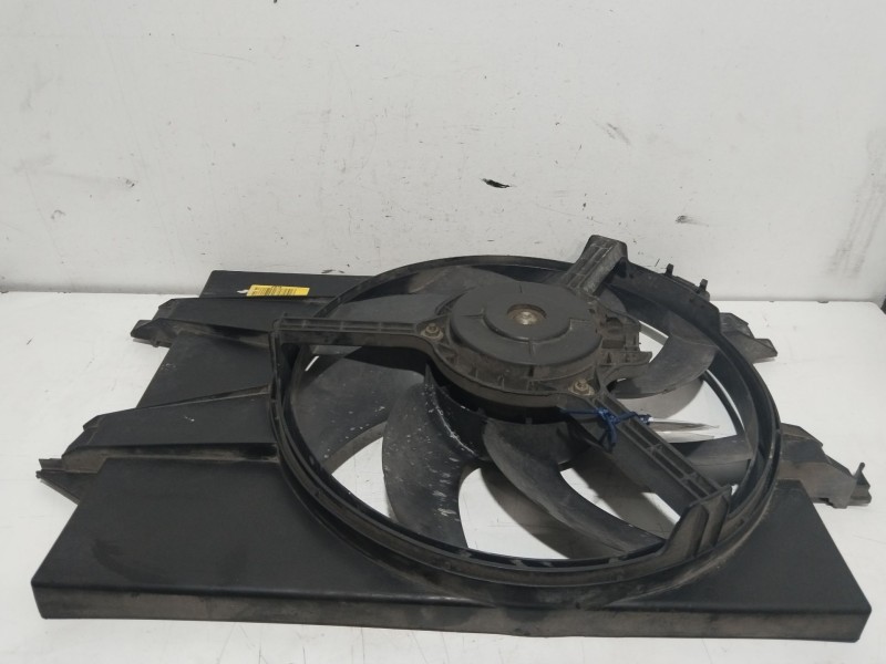 Recambio de electroventilador para mazda 2 (dy) 1.4 cd referencia OEM IAM C20115025A  