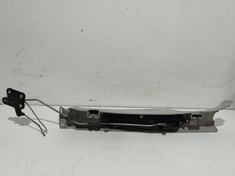 Recambio de maneta interior lateral derecha para peugeot partner (s2) combiespace referencia OEM IAM   