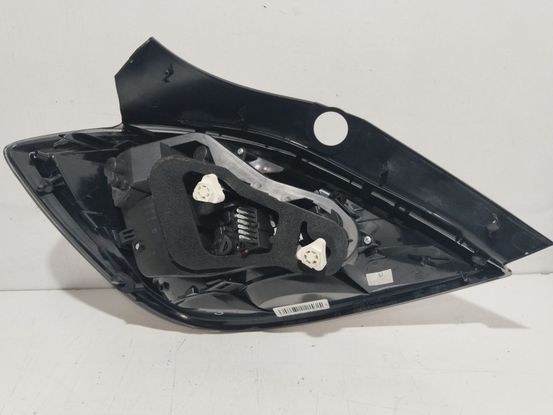 Recambio de piloto trasero derecho para opel astra h (a04) 1.7 cdti (l48) referencia OEM IAM 13222325  