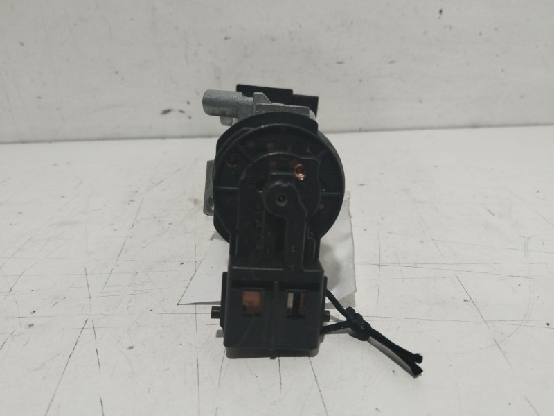 Recambio de conmutador de arranque para mazda 5 berl. (cr) 1.8 active referencia OEM IAM C23666938B  