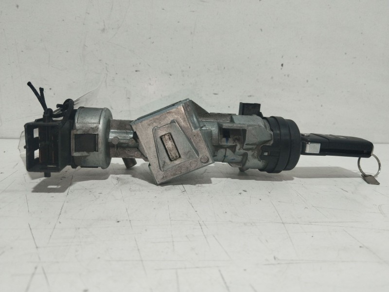 Recambio de conmutador de arranque para mazda 5 berl. (cr) 1.8 active referencia OEM IAM C23666938B  