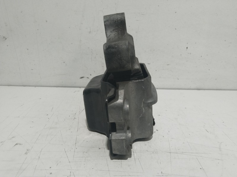 Recambio de soporte motor izquierdo para volkswagen passat berlina (3c2) advance referencia OEM IAM 3C0199555  