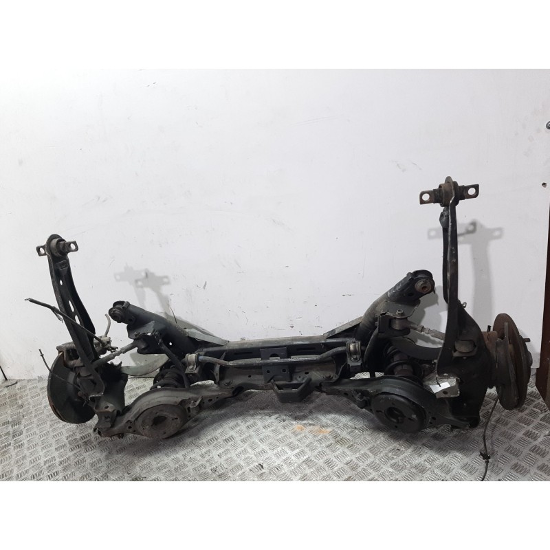 Recambio de puente trasero para mazda 6 berlina (gg) 2.0 crtd 143 active (4-ptas.) referencia OEM IAM GJ6A2880XH  