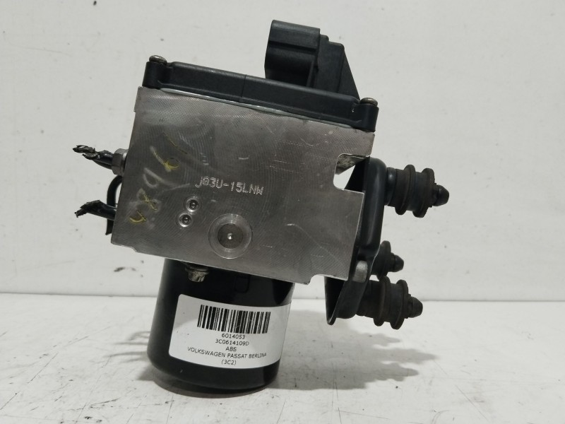 Recambio de abs para volkswagen passat berlina (3c2) edition plus referencia OEM IAM 3C0614109D  