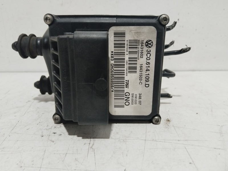 Recambio de abs para volkswagen passat berlina (3c2) edition plus referencia OEM IAM 3C0614109D  