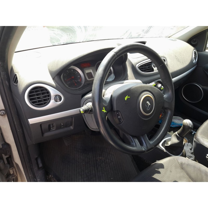 RENAULT CLIO III (BR0/1, CR0/1) - imagen 4