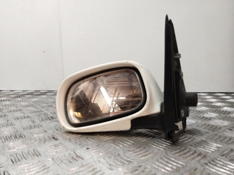 Recambio de retrovisor izquierdo para nissan micra ii (k11) 1.0 i 16v referencia OEM IAM 963021F560  