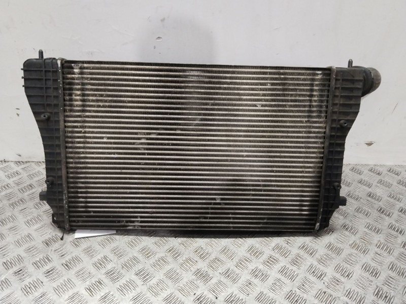 Recambio de intercooler para seat leon (1m1) 1.9 tdi referencia OEM IAM 1J0145803H  