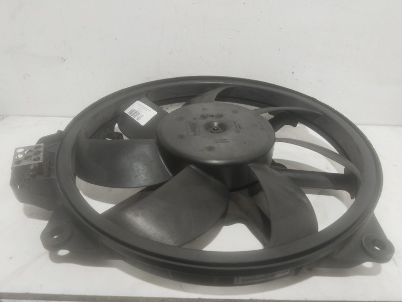 Recambio de electroventilador para renault megane iii berlina 5 p dynamique referencia OEM IAM M135493  