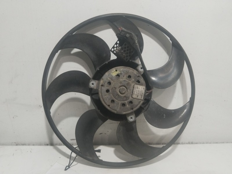 Recambio de electroventilador para opel zafira b cosmo referencia OEM IAM 24431825  