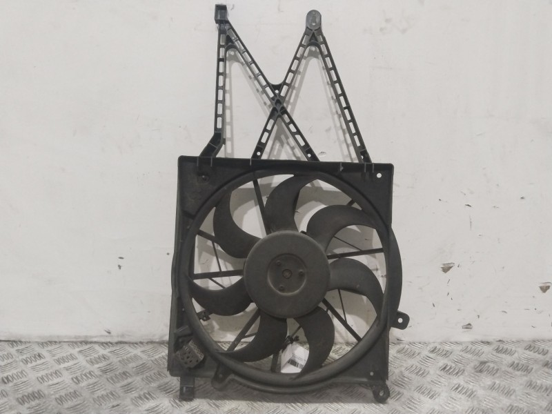 Recambio de electroventilador para opel zafira a monospace (t98) 2.0 opc (f75) referencia OEM IAM 90572755  