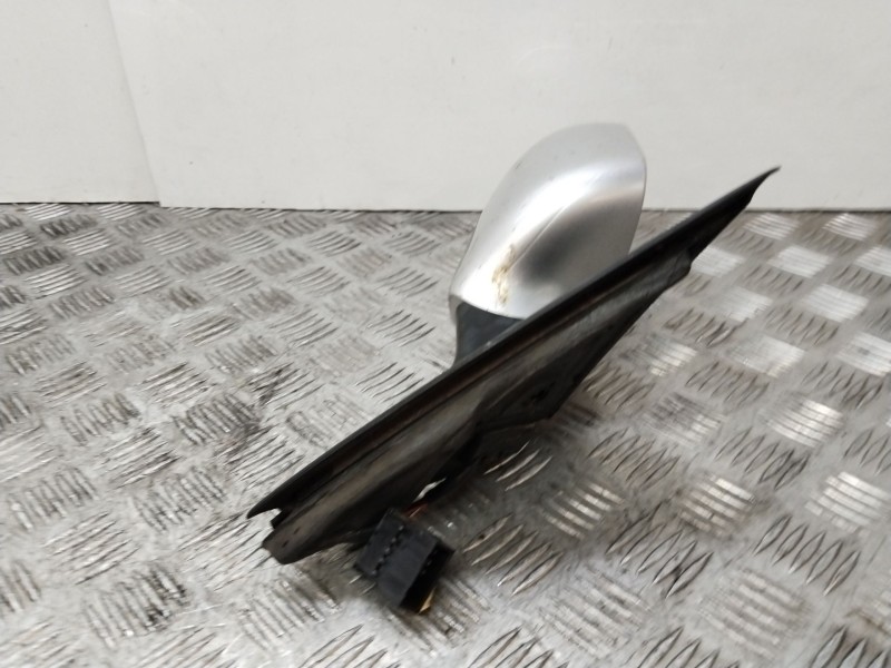 Recambio de retrovisor derecho para audi a6 berlina (4b2) 2.5 tdi quattro referencia OEM IAM 4B1858532BF  