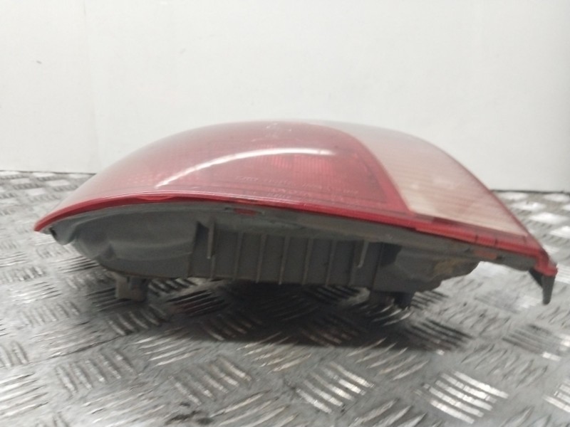 Recambio de piloto trasero izquierdo para toyota yaris (_p1_) 1.0 (scp10_) referencia OEM IAM 8155052130  