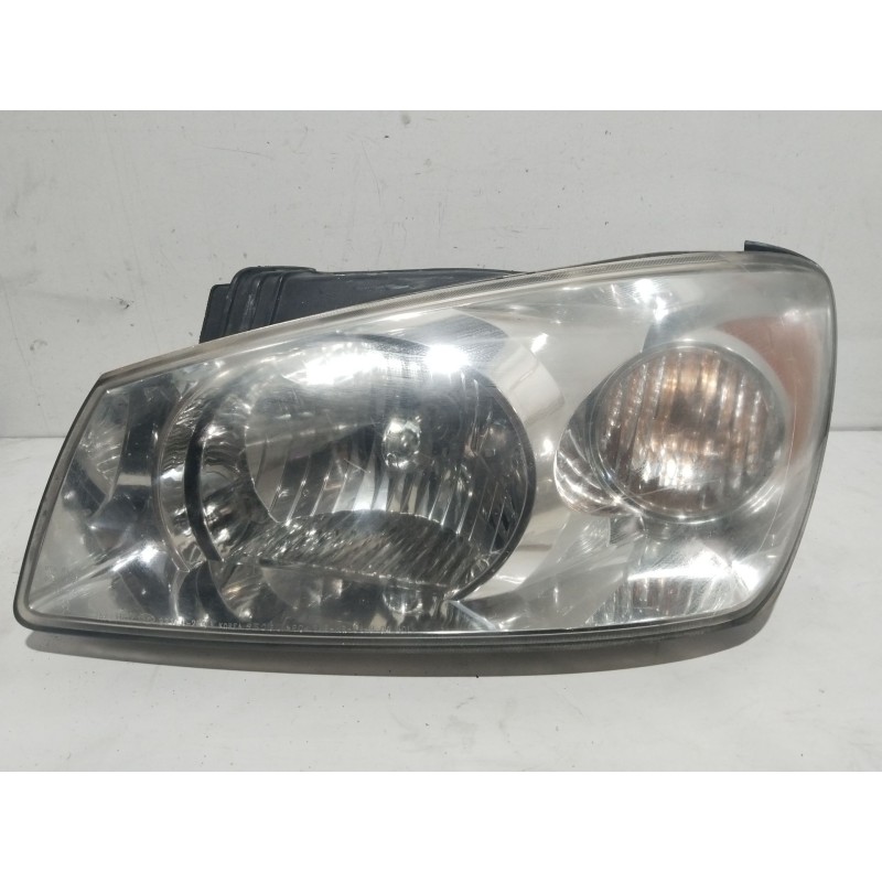 Recambio de faro izquierdo para kia cerato i sedán (ld) 1.5 crdi referencia OEM IAM 921012F020  