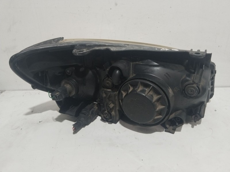 Recambio de faro izquierdo para kia cerato i sedán (ld) 1.5 crdi referencia OEM IAM 921012F020   Recambio de faro izquierdo para kia cerato i sedán (ld) 1.5 crdi referencia OEM IAM 921012F020
