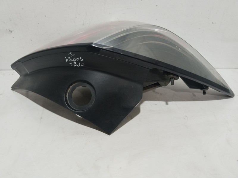 Recambio de piloto trasero izquierdo para opel astra h gtc (a04) 1.6 (l08) referencia OEM IAM 24451832  