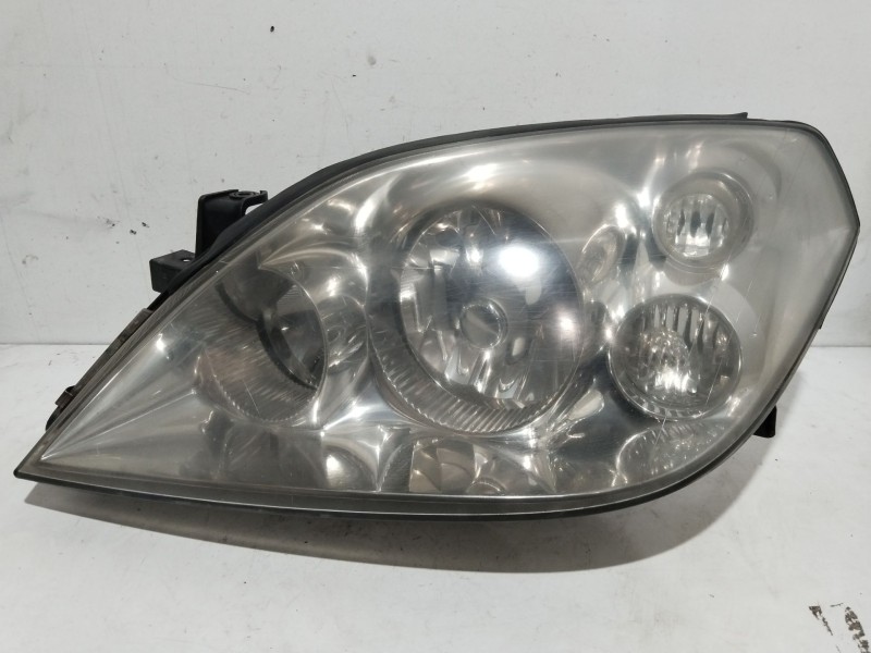 Recambio de faro derecho para nissan primera hatchback (p12) 1.8 referencia OEM IAM 26060AU810  5DV00829000